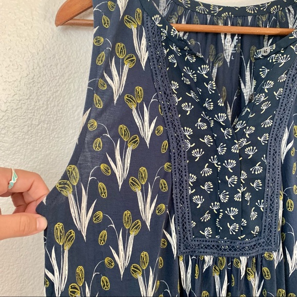 LOFT Sleeveless Button Blouse - Picture 4 of 15